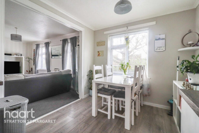 Квартира с двумя спальнями в Суиндоне